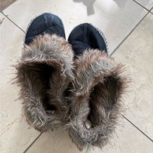 Cozy Black and Brown Kids Shoes